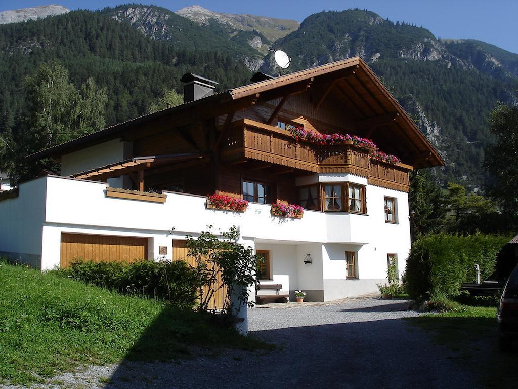Apart Elisabeth Apartment Pettneu am Arlberg Exterior photo